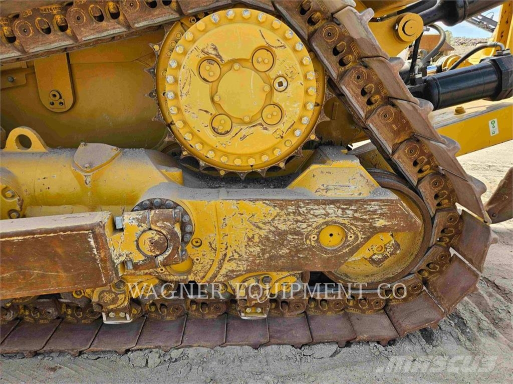 CAT D8 Buldožerji goseničarji