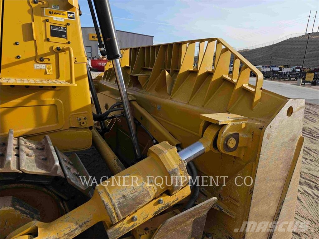 CAT D8 Crawler dozers
