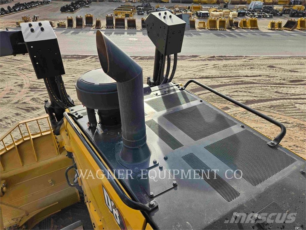 CAT D8 Crawler dozers