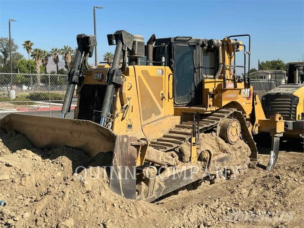 CAT D8 Crawler dozers