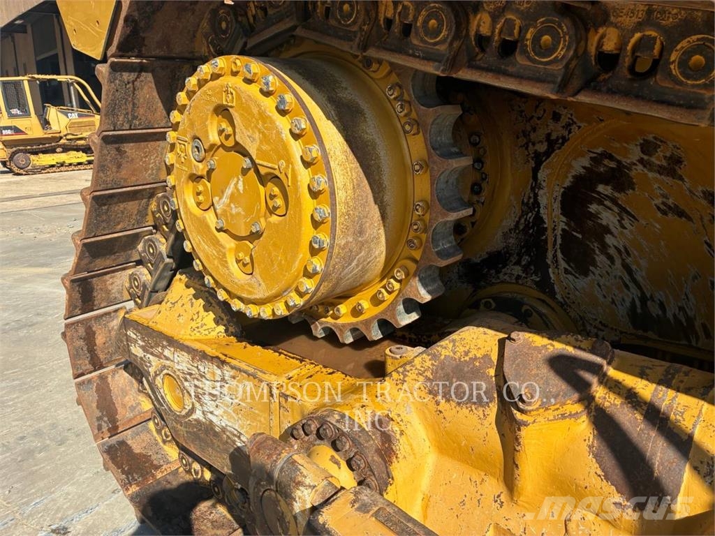 CAT D8 Bulldozer på larvebånd