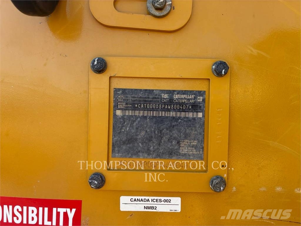 CAT D8 Bulldozer på larvebånd
