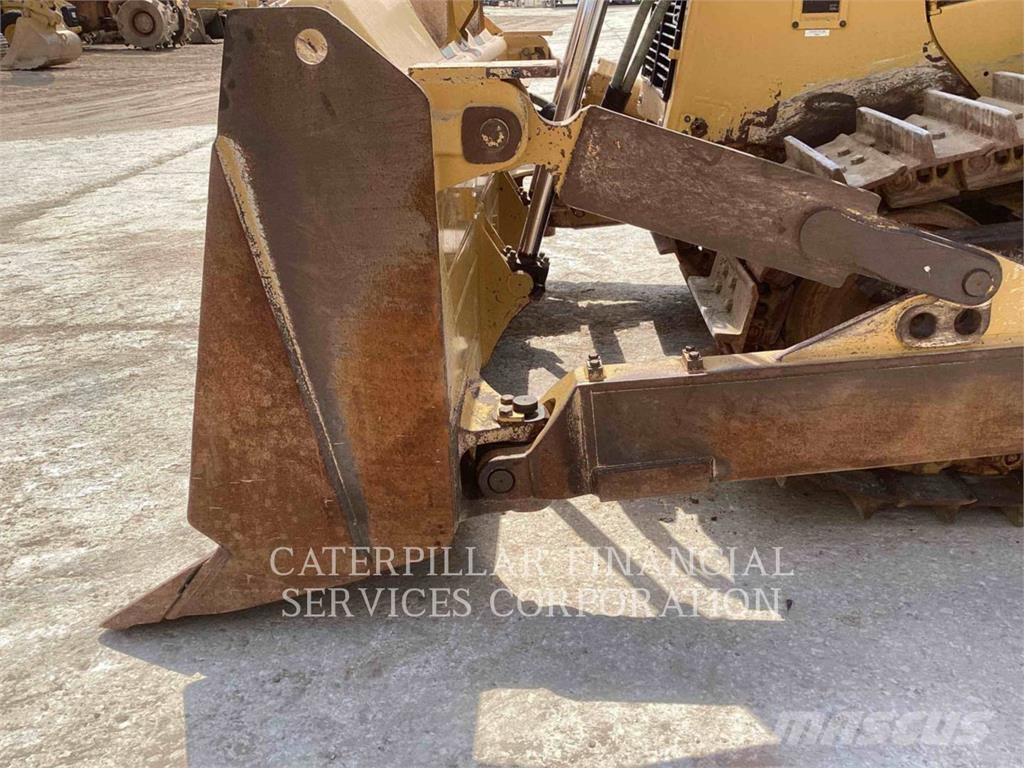 CAT D8-21 Buldooserid