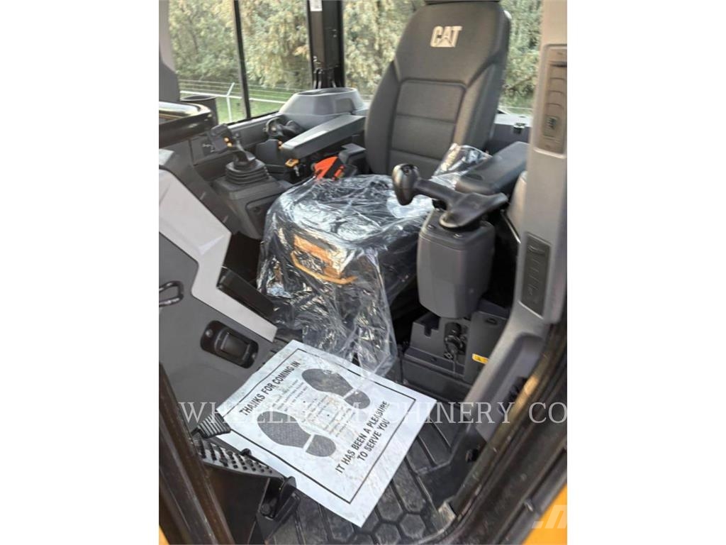 CAT D8 SU Pásové dozéry