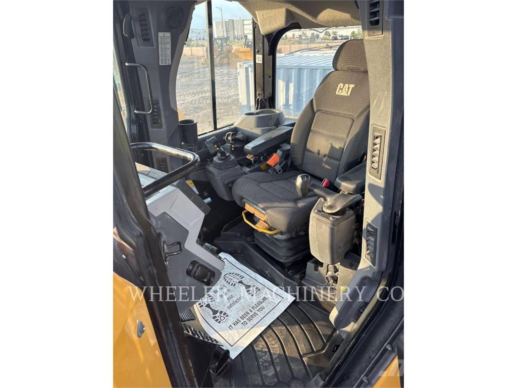 CAT D8 SU Pásové dozéry