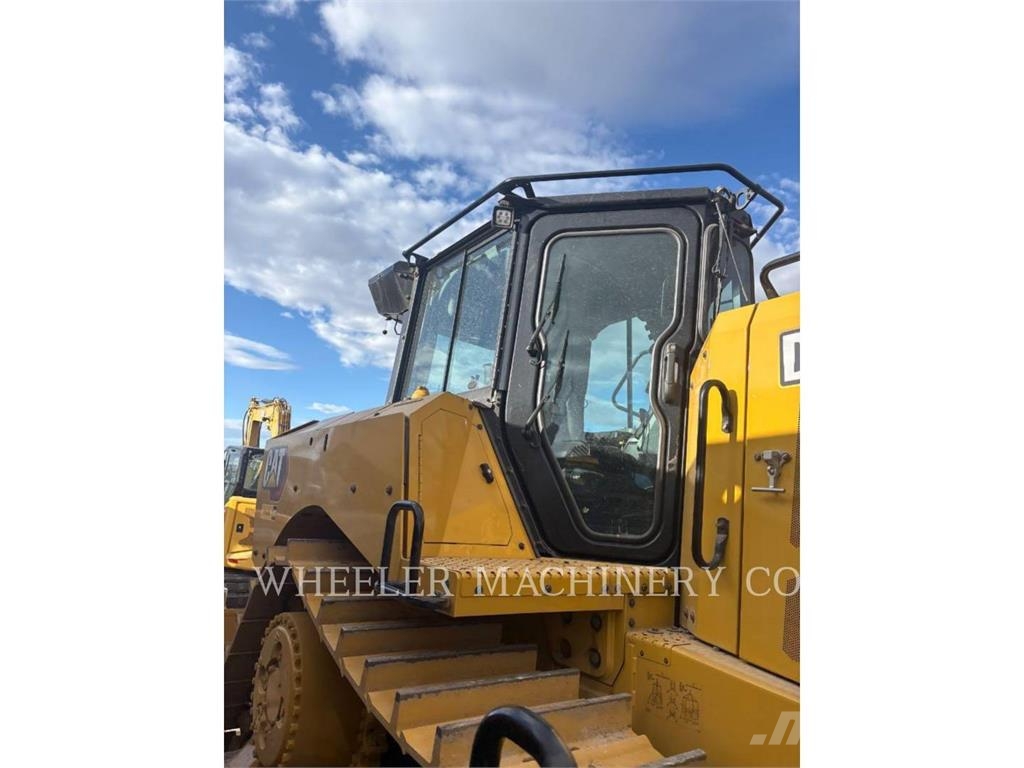 CAT D8 SU 3D Pásové dozéry