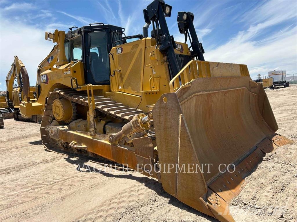 CAT D821 Kāpurķēžu buldozeri
