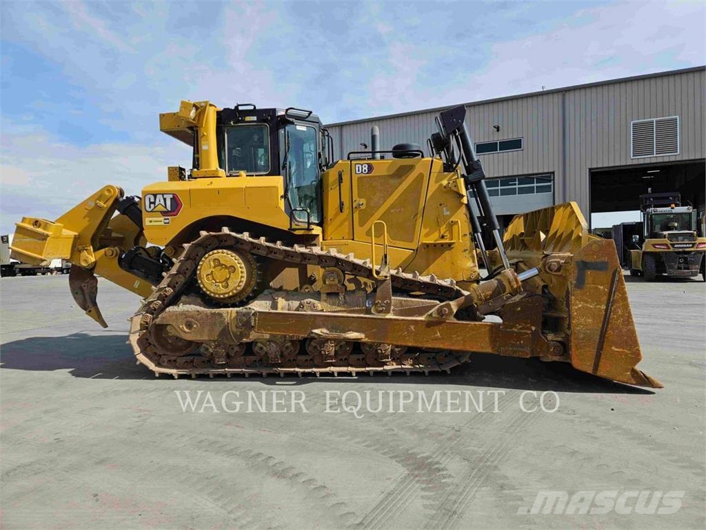 CAT D821 Bulldozer