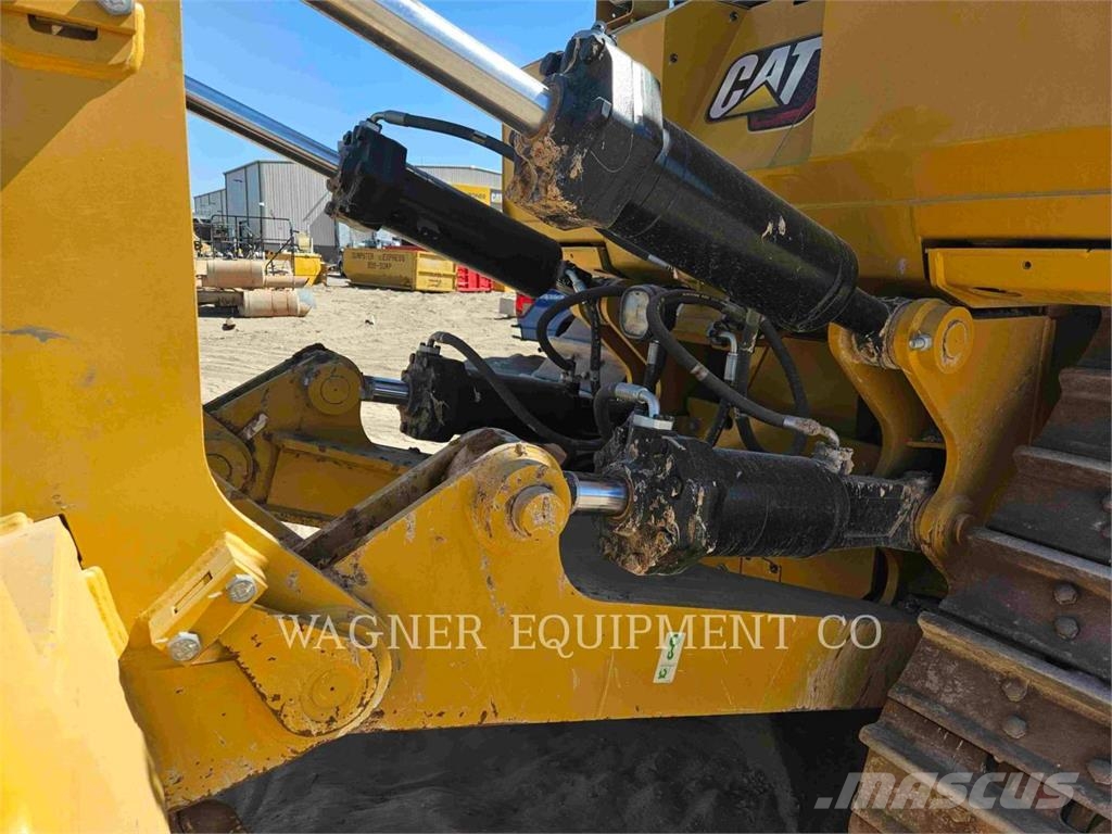 CAT D821 Bulldozer