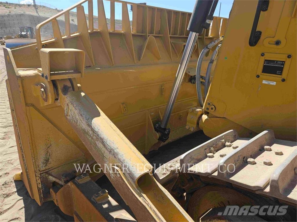 CAT D821 Bulldozer
