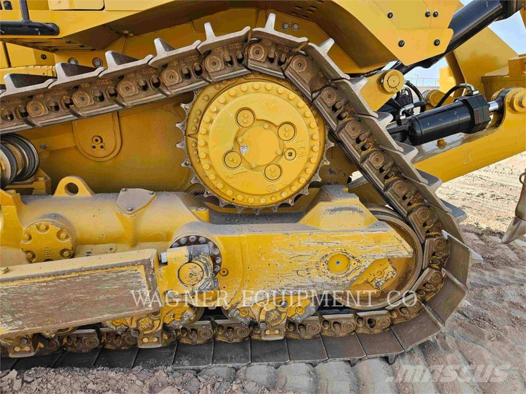 CAT D822 Kāpurķēžu buldozeri