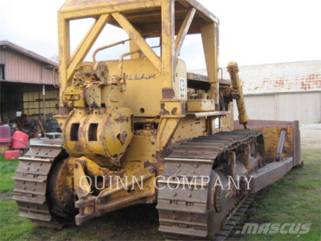 CAT D8H Bulldozer