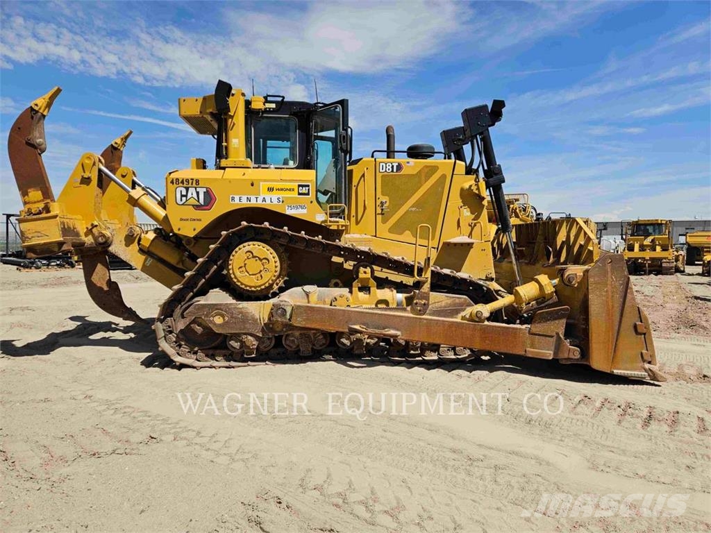 CAT D8T Crawler dozers