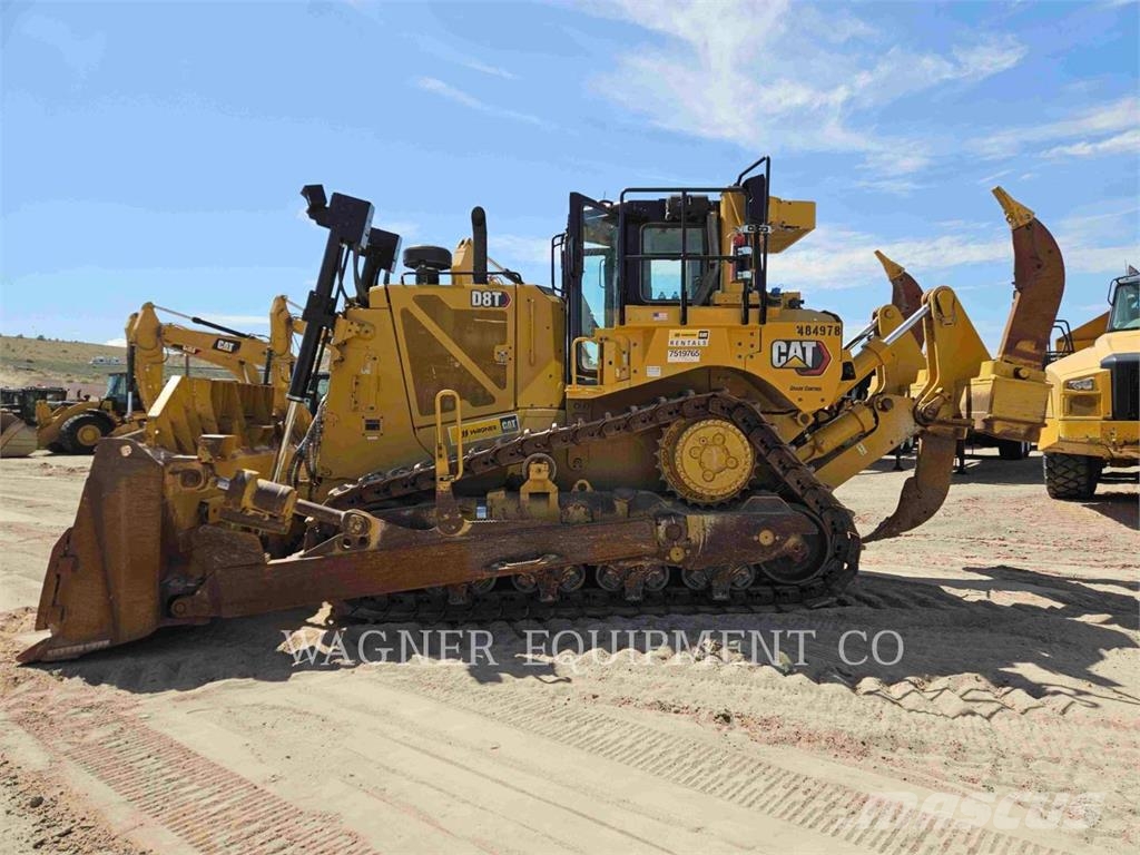 CAT D8T Crawler dozers