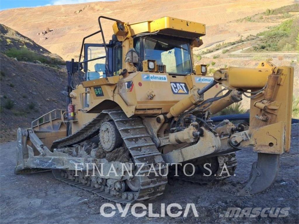 CAT D8T Crawler dozers
