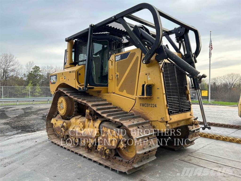 CAT D8T 履帶推土機