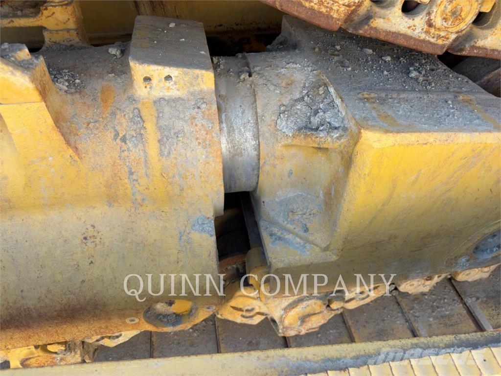 CAT D8T Dozer cingolati