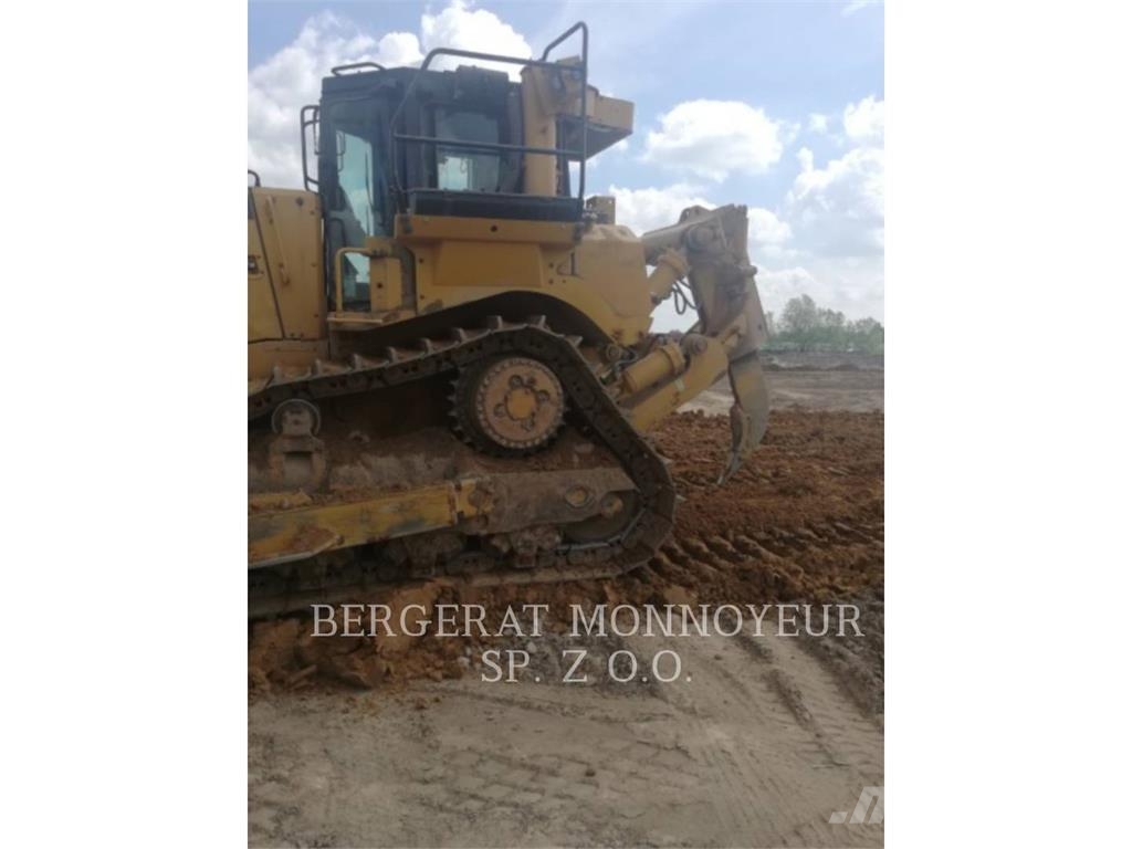 CAT D8T Гусеничні бульдозери