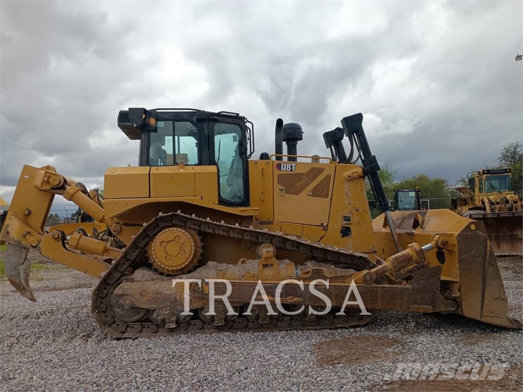 CAT D8T Гусеничні бульдозери