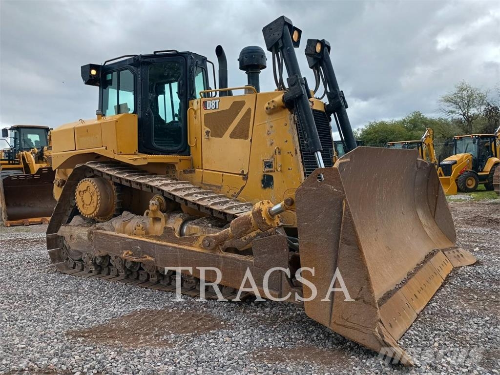 CAT D8T Гусеничні бульдозери