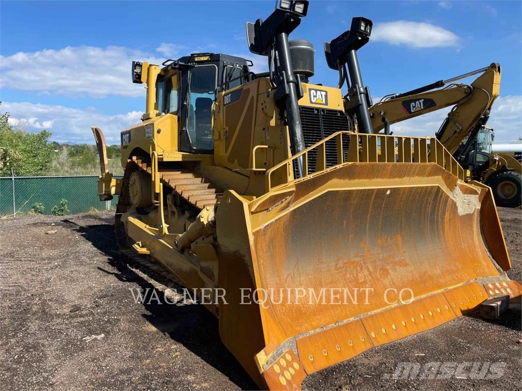 CAT D8T Crawler dozers