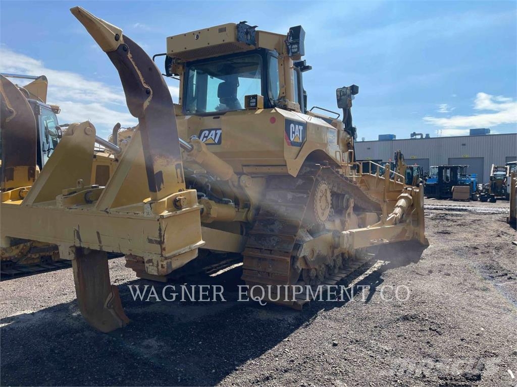 CAT D8T Crawler dozers