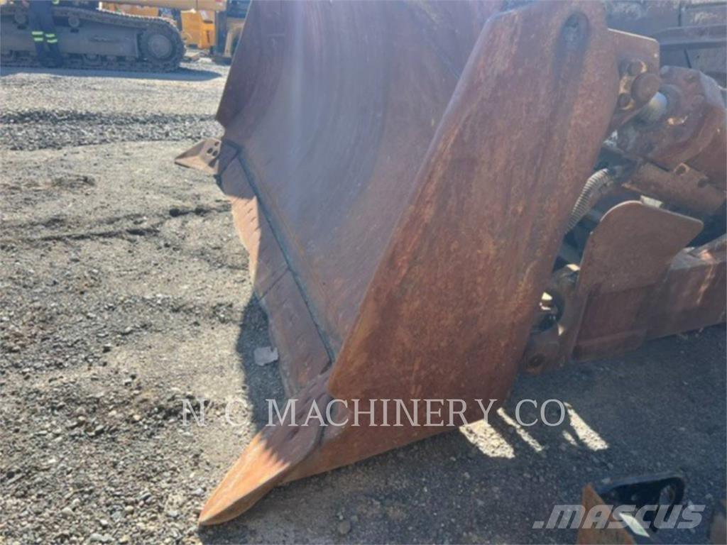 CAT D8T WH Самосвал