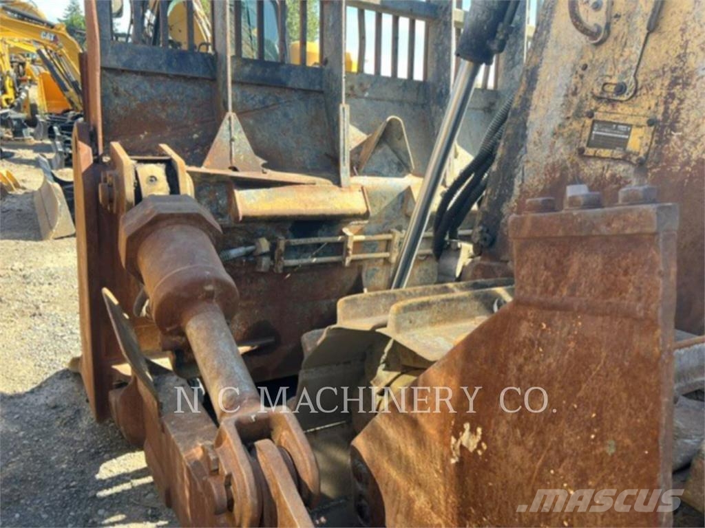 CAT D8T WH Самосвал