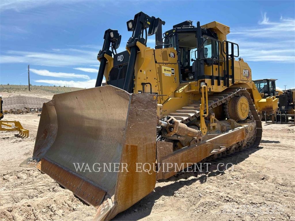 CAT D9 Crawler dozers