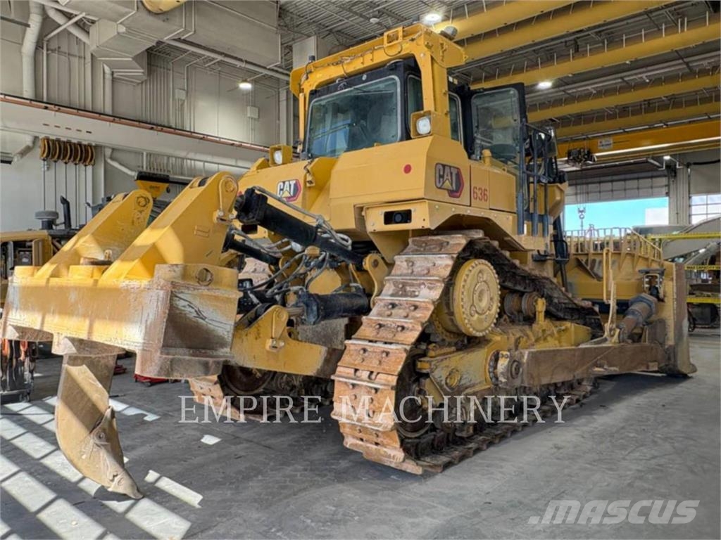 CAT D9 Kāpurķēžu buldozeri