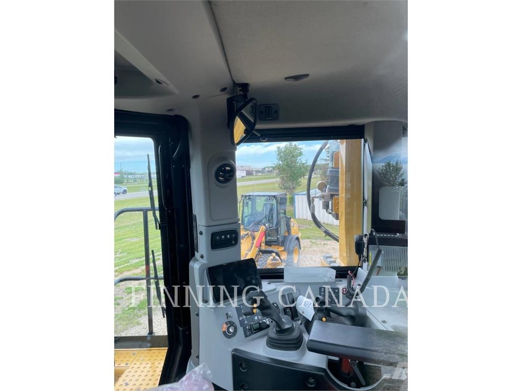 CAT D9-07 بلدوزرات مجنزرة