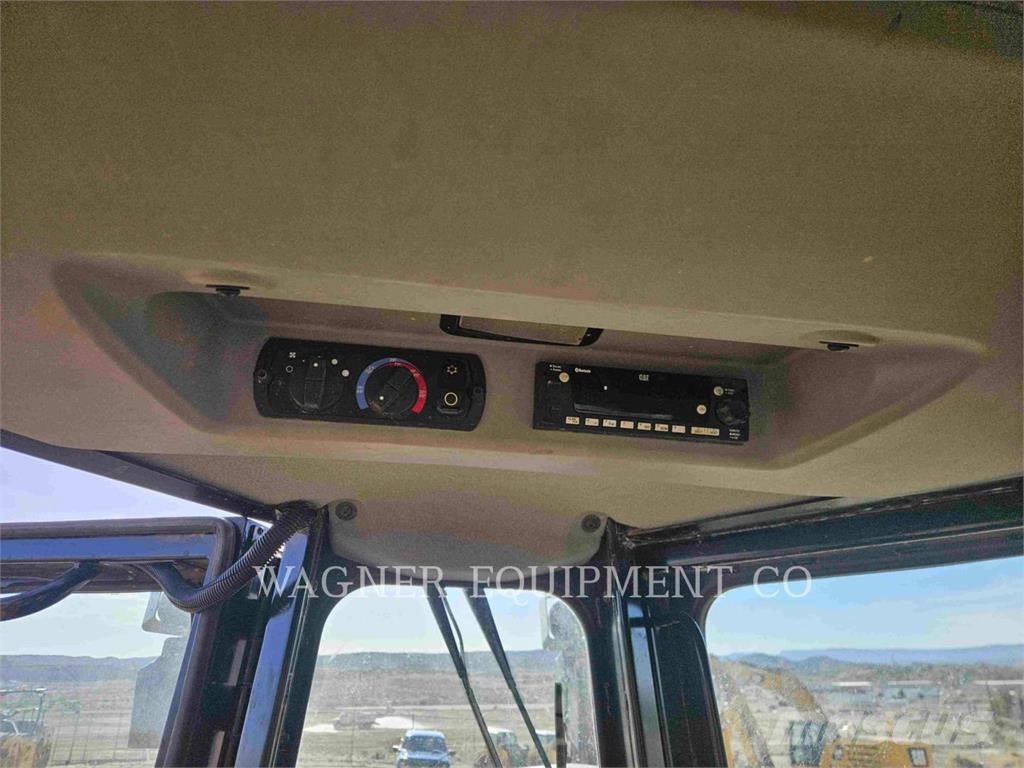 CAT D9 RB Buldožerji goseničarji