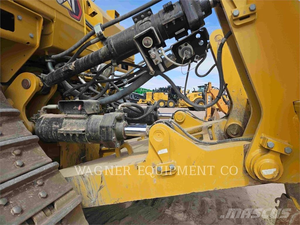 CAT D907 Bulldozer