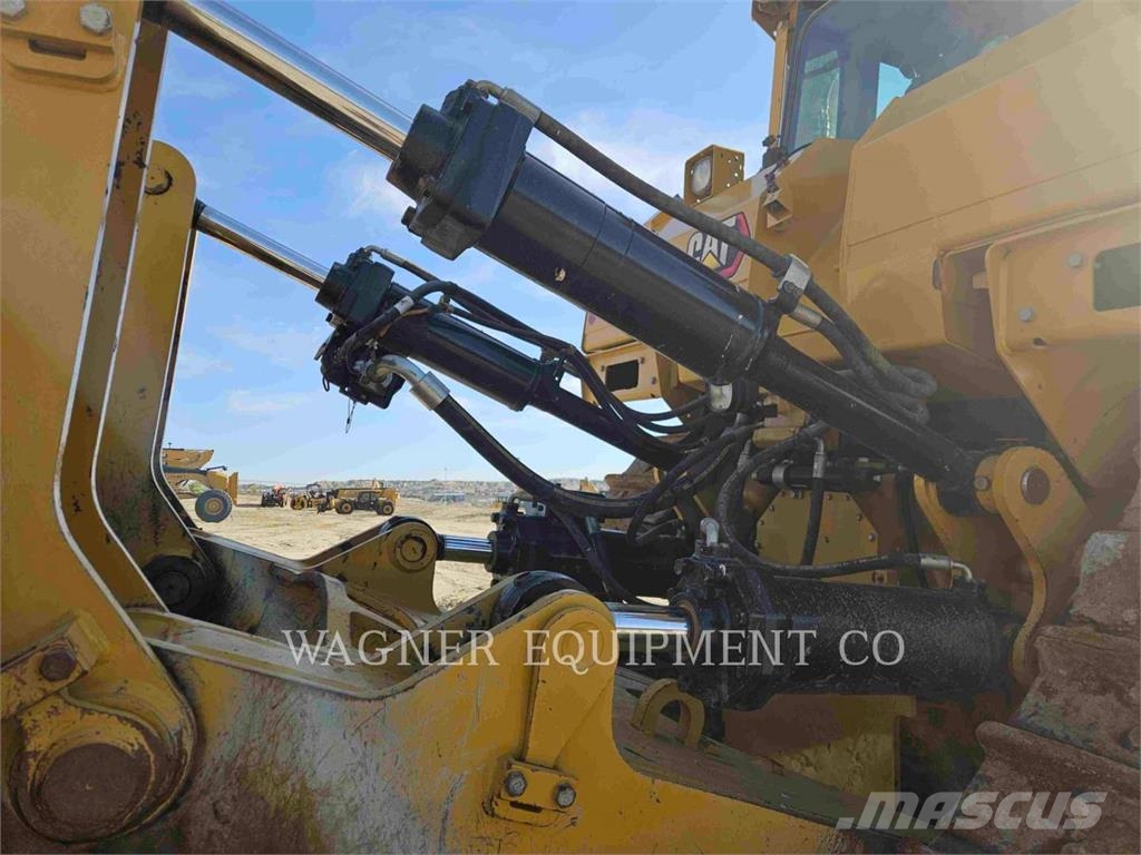CAT D907 Buldožeri guseničari