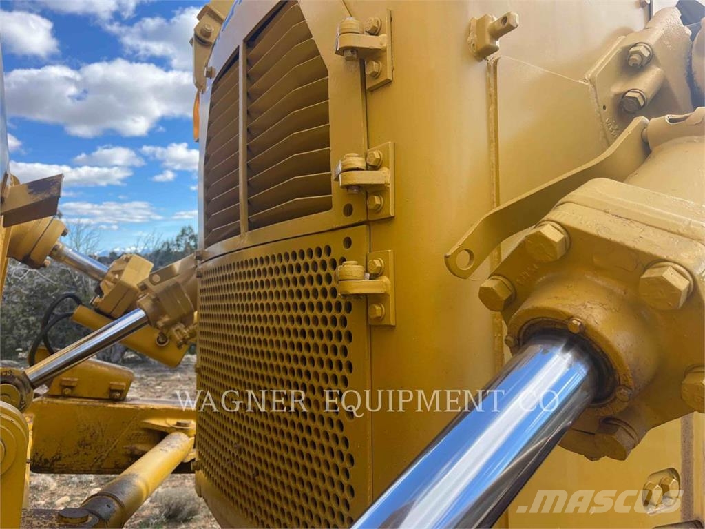 CAT D9H Crawler dozers