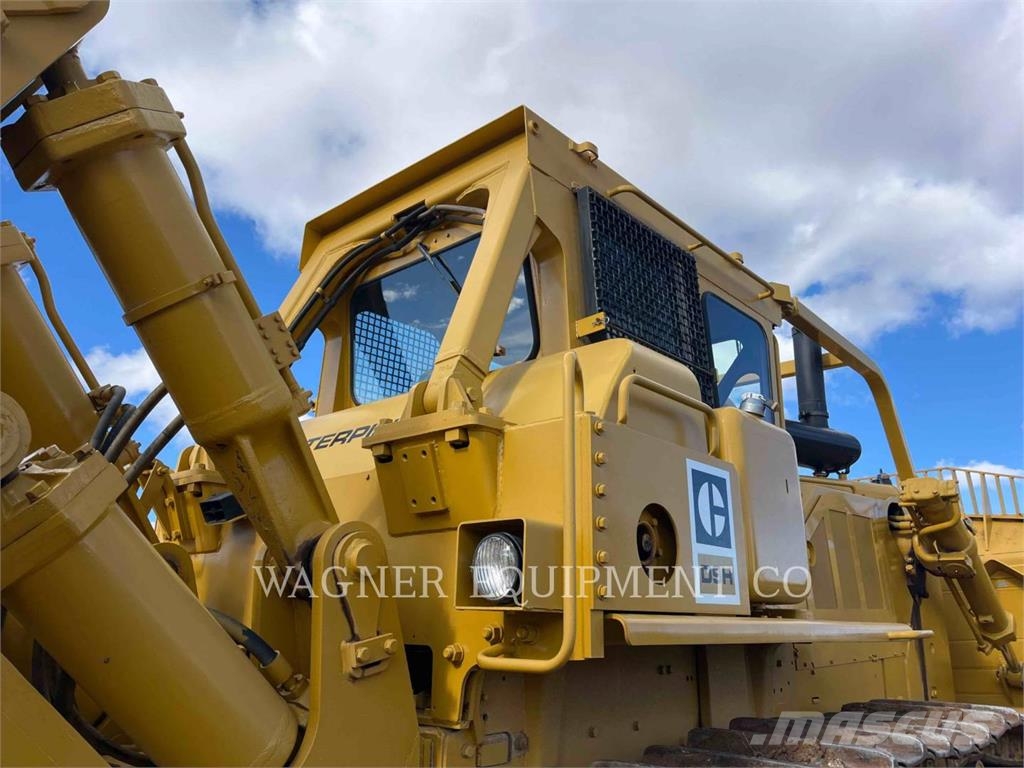 CAT D9H Crawler dozers