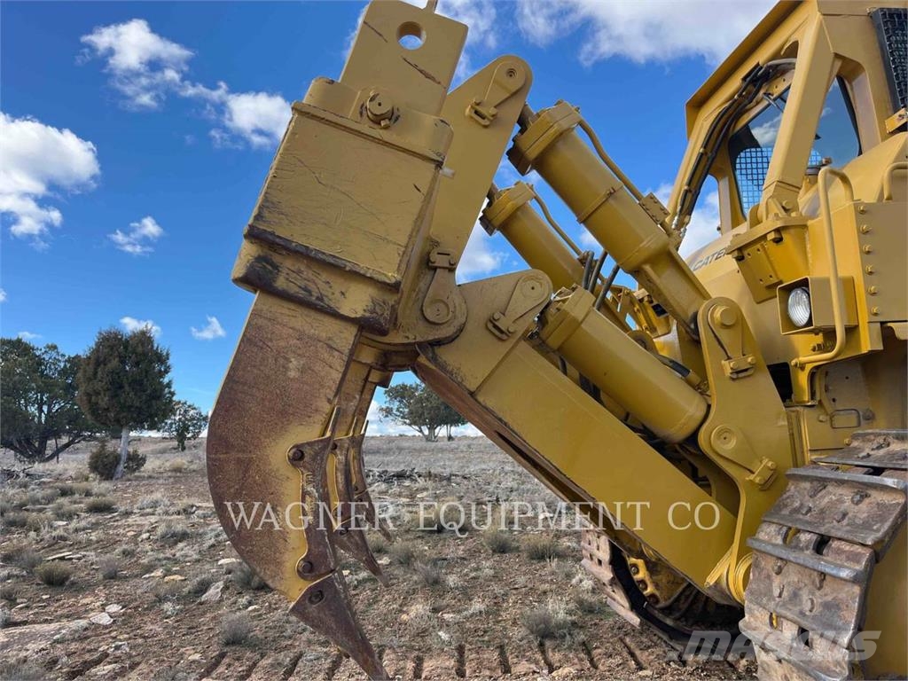 CAT D9H Crawler dozers