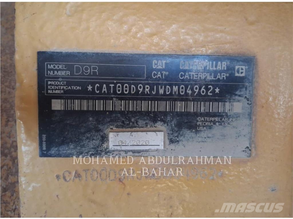 CAT D9RLRC بلدوزرات مجنزرة