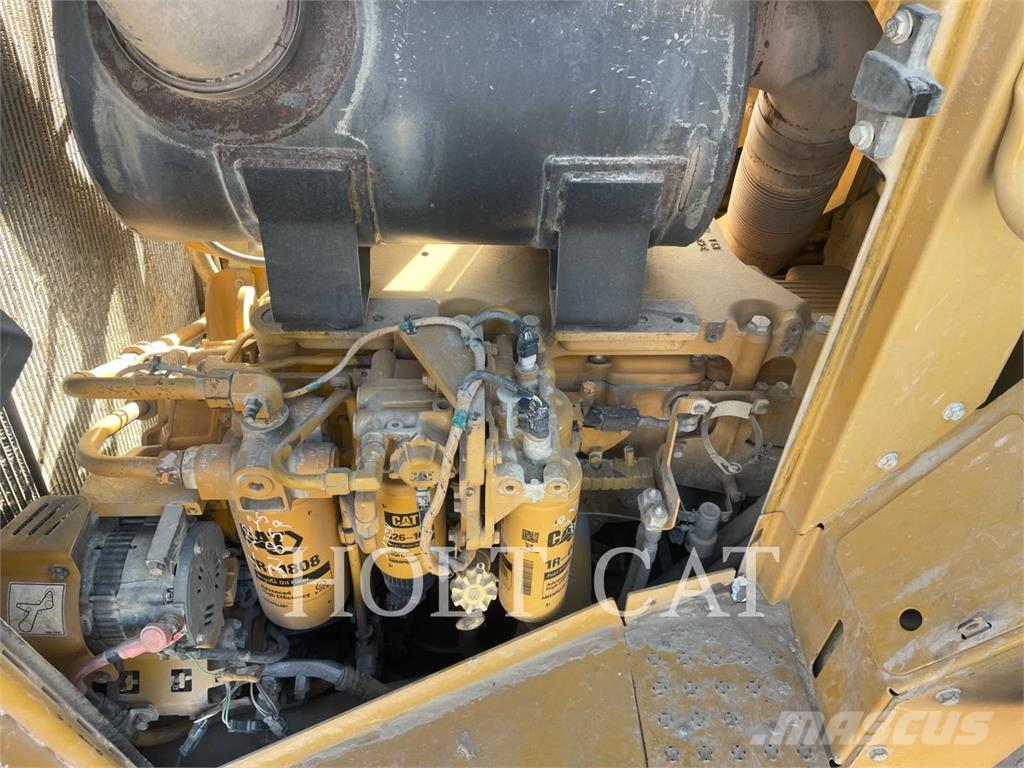 CAT D9T Μπουλντόζες με ερπύστριες