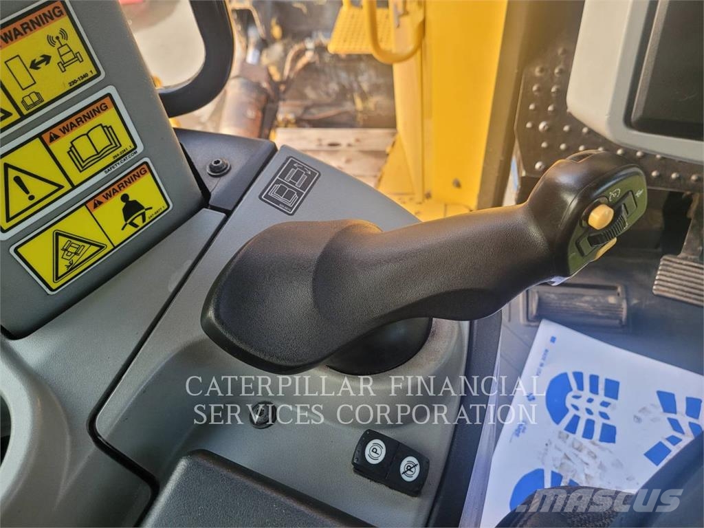 CAT D9T Μπουλντόζες με ερπύστριες