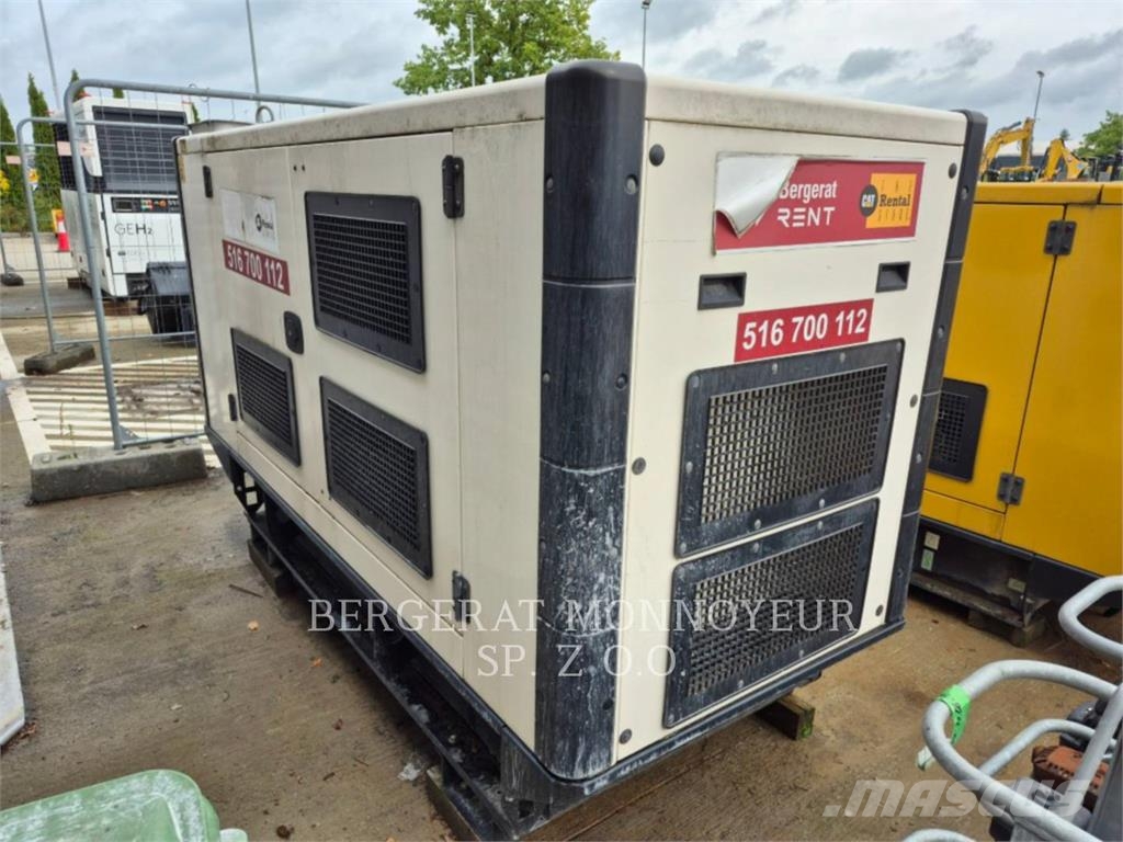 CAT DE110E3 مولدات ديزل