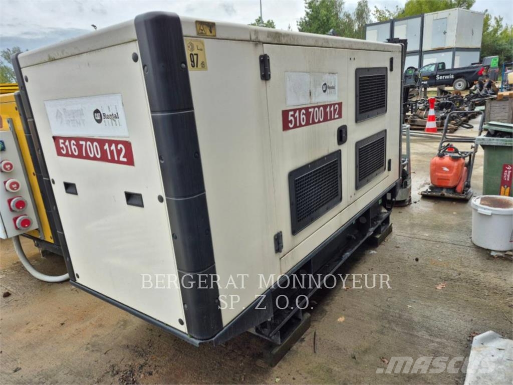 CAT DE110E3 مولدات ديزل
