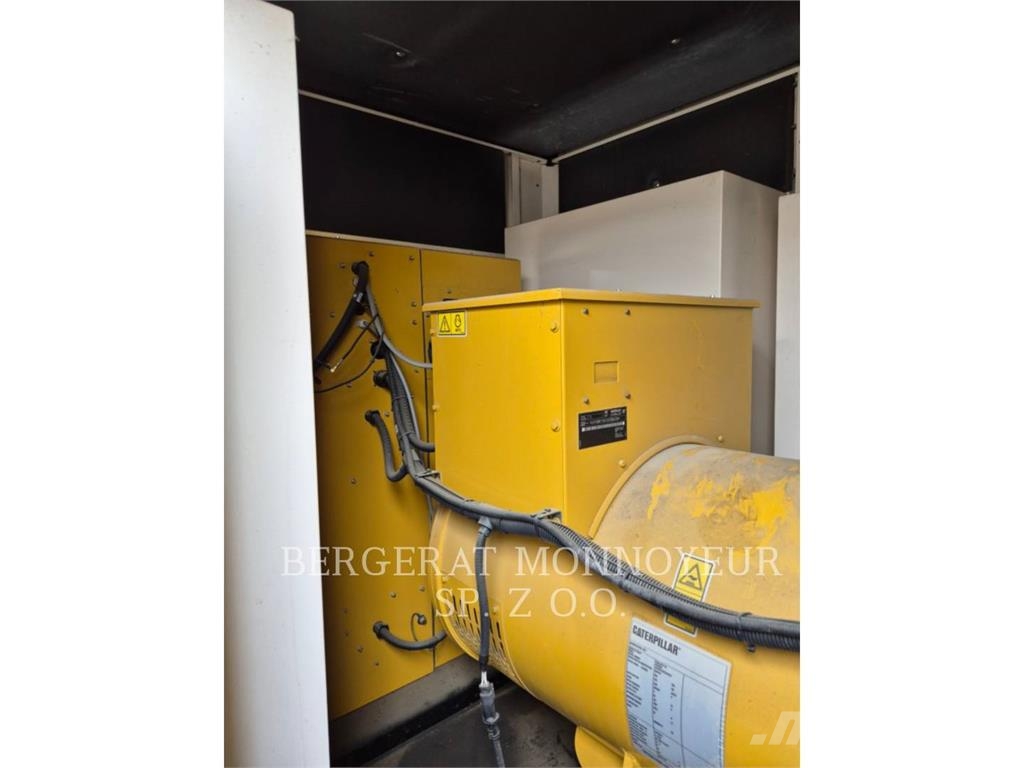 CAT DE550E3 مولدات ديزل