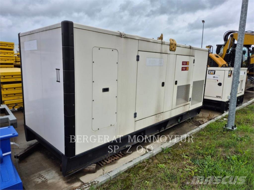CAT DE550E3 مولدات ديزل
