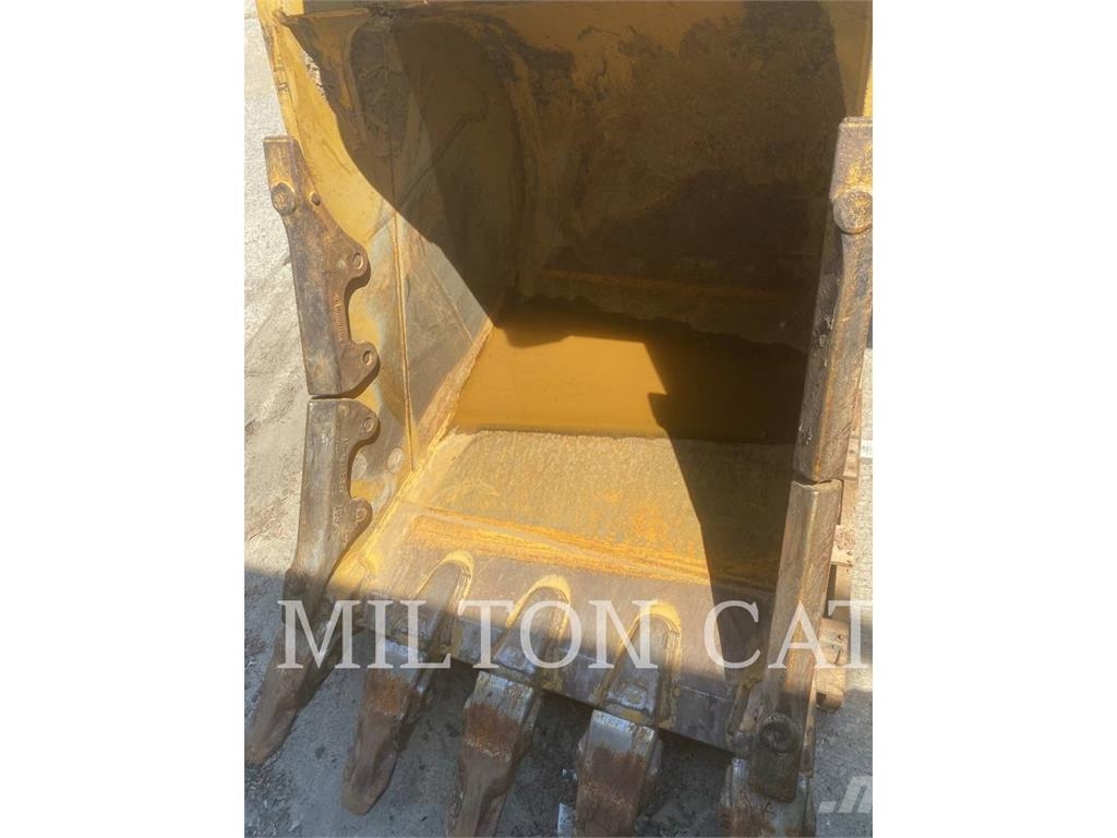CAT ERPILLAR 320-325 42INCH SEVERE DUTY BUCKET Kovalar