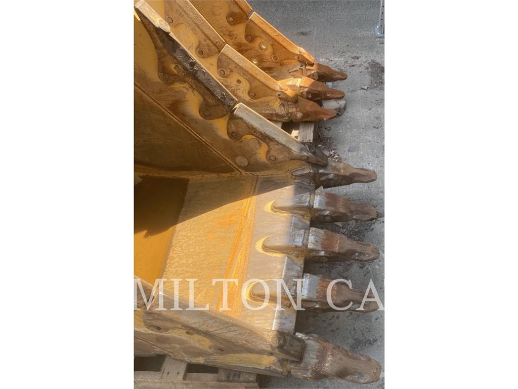 CAT ERPILLAR 320-325 42INCH SEVERE DUTY BUCKET Kovalar