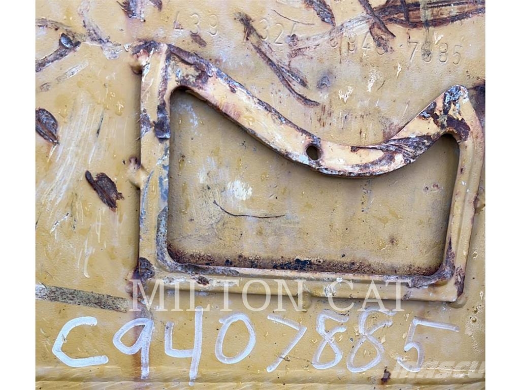 CAT ERPILLAR 72IN DITCH CLEANING BUCKET Ковши