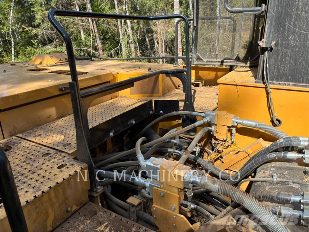 CAT FM568 Tractores florestais