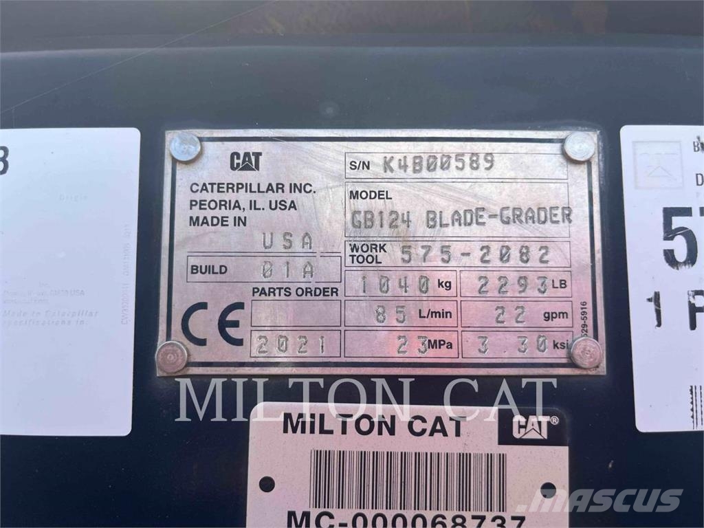 CAT GB124 Πτερύγια