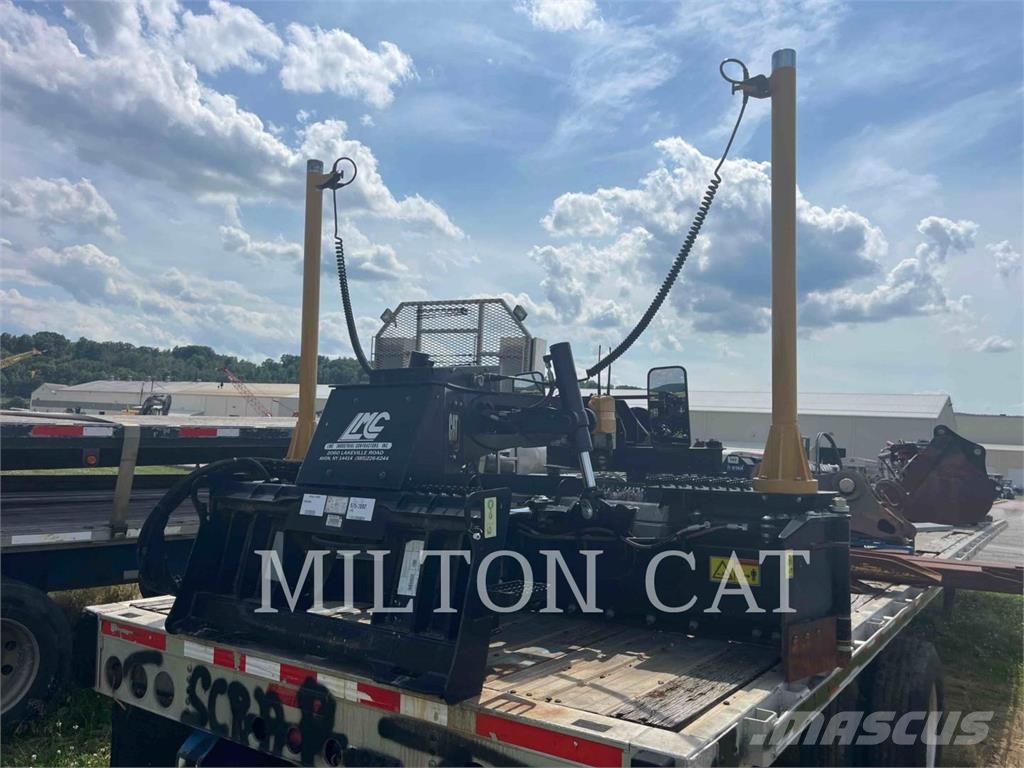 CAT GB124 Πτερύγια